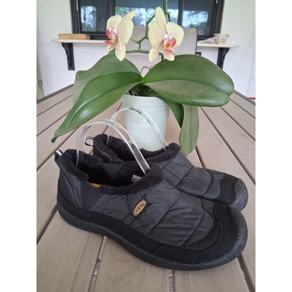 KEEN Howser 2 Women's Quilted Slip On Comfy Durable Chukka Shoes Size 7 SB5/6